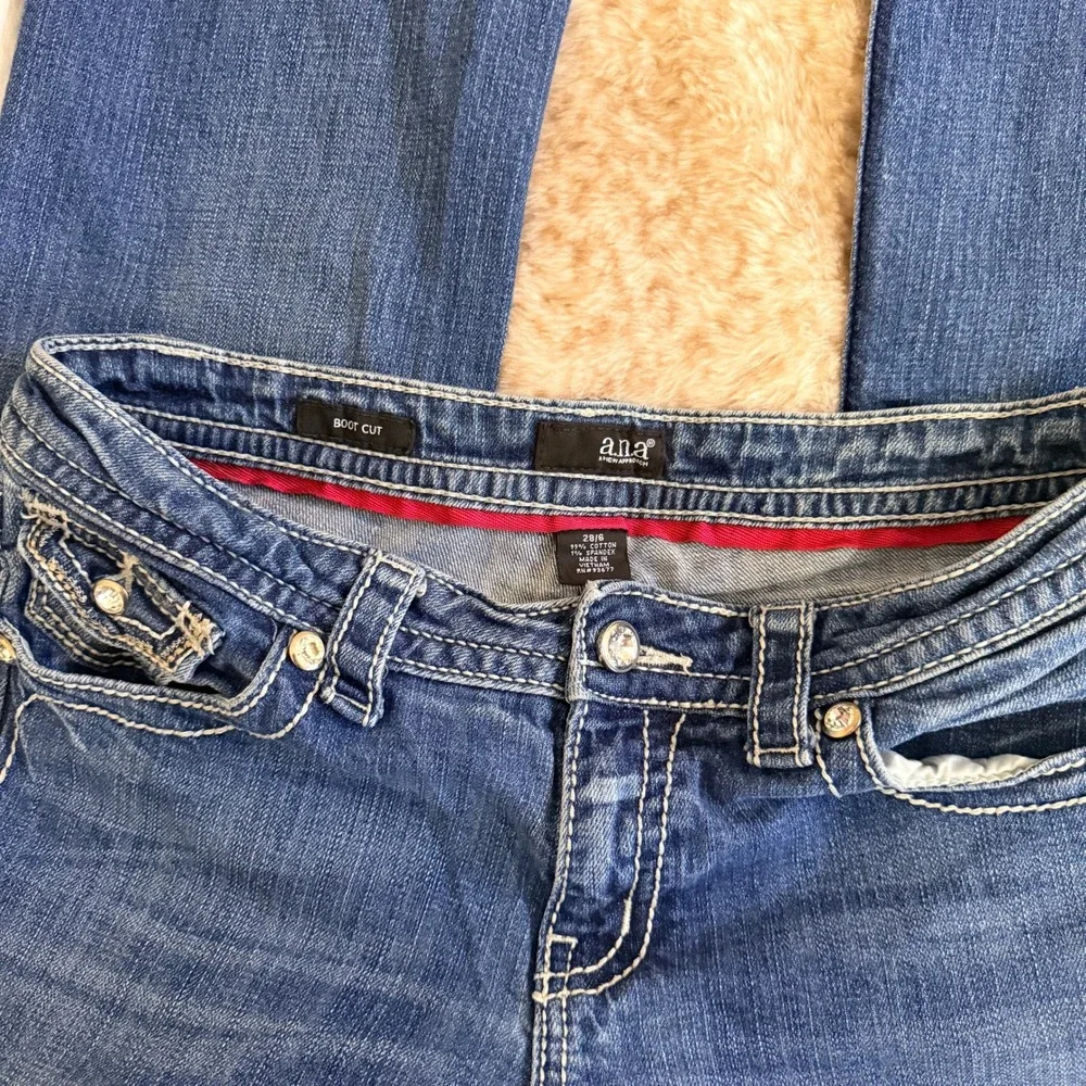 ANA Womens Bootcut Jeans Size 28/6 MediumWash Embellished Rhinestone Pockets Y2K